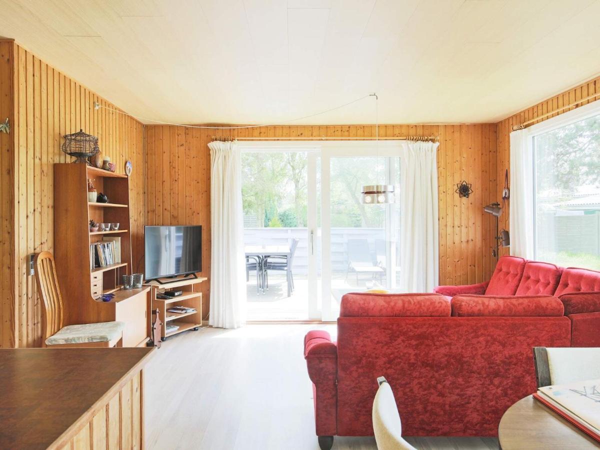 Holiday Home Gedser VIII エクステリア 写真